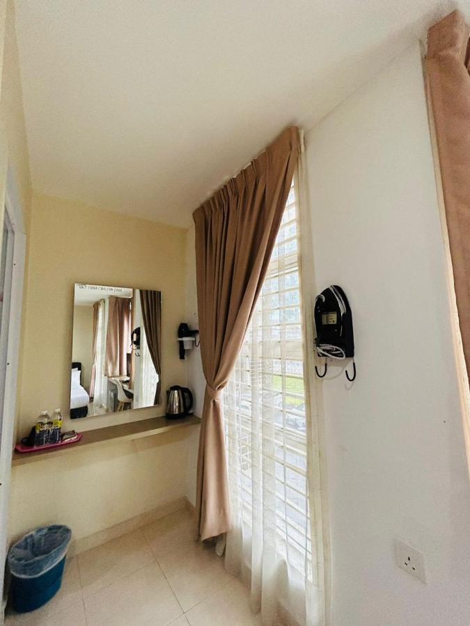Noor Hotel Kangar Kültér fotó